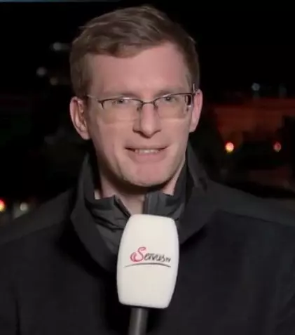 Cine este Philip Crowther, jurnalistul care a devenit viral pe internet. A transmis din Ucraina în 6 limbi diferite
