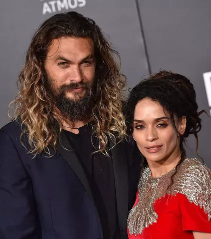 Care este acum relația dintre Jason Momoa și Lisa Bonet. „Petrec o parte din sărbători împreună”