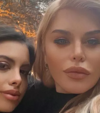 Transformare uluitoare pentru fiica Loredanei. Elena are 24 de ani și uimește cu ultima ședință foto