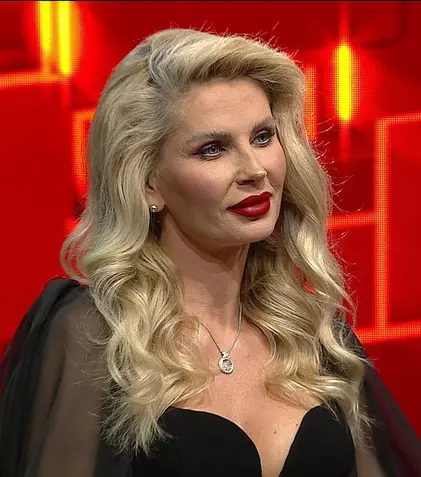 Andreea Banică, la „40 de întrebări cu Denise Rifai”. „V-ați mai dezbrăca astăzi în Playboy?”