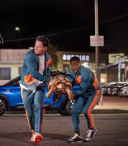 15 filme de comedie de toate felurile pe care le poți vedea pe Netflix în 2023