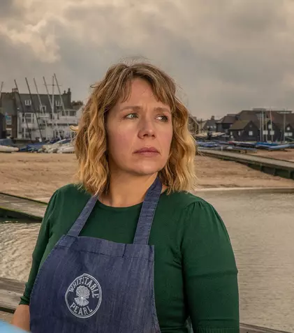 Serialul polițist „Pearl, detectiv la Whitstable” începe la DIVA. Programul de difuzare