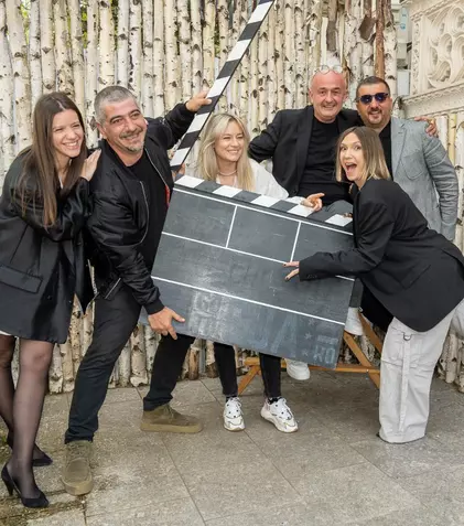 Au început filmările la „Retreat Vama Veche”. Când va avea loc premiera și cine face parte din distribuție