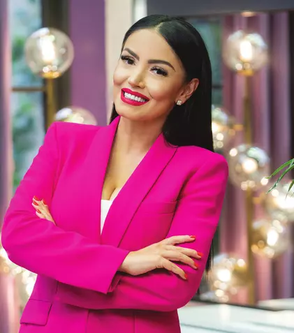 O vară plină! Andreea Mantea filmează de zor pentru emisiunea de la Kanal D. „Este un program plin”. EXCLUSIV