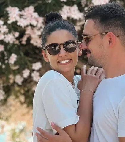Vlad Gherman și Oana Moșneagu, vacanță de vis în Grecia. În ce ipostaze romantice s-au fotografiat