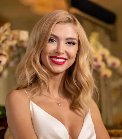 Andreea Bălan a făcut turul casei. Cât costă vila în care locuiește