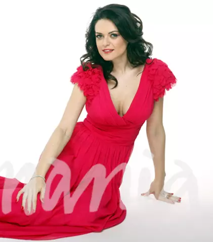 Raluca Lăzăruţ: “M-au ameninţat că mă dezmoştenesc dacă nu merg acasă!”