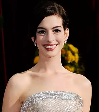 Anne Hathaway, acuzată că se comportă ca o divă