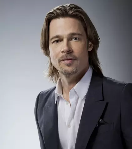 Brad Pitt i-a dăruit Angelinei Jolie un poligon de tragere