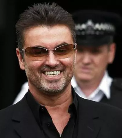 George Michael a renunţat la marijuana