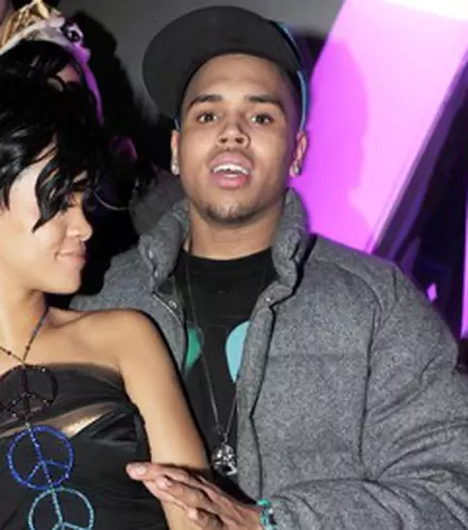 Rihanna a confirmat că s-a împăcat cu fostul ei iubit, Chris Brown