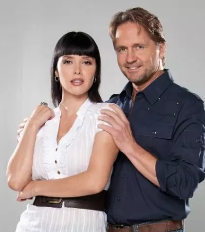 Marlene Favela şi Guy Ecker vin la Acasă Gold, în "Patimile Inimii"