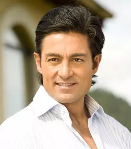 10 lucruri pe care nu le ştiaţi despre Fernando Colunga