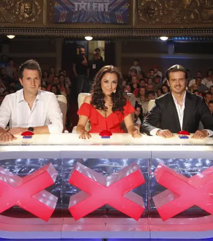 Inna şi Mandinga, invitaţii serii la “Românii au talent”