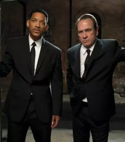 Bărbaţi în negru 3