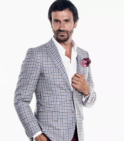 Juratul Top Chef Nicolai Tand are parte de o iubire ca-n filme