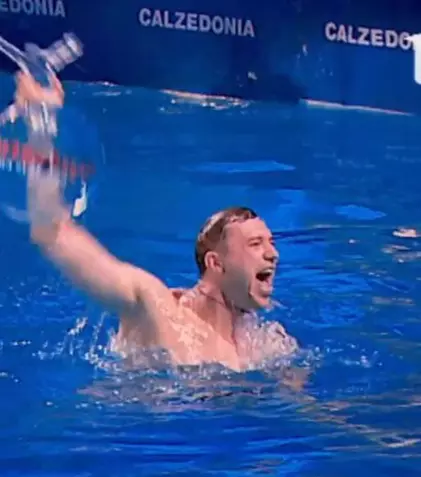 Piticu' a câştigat competiţia "Splash! Vedete la apă"