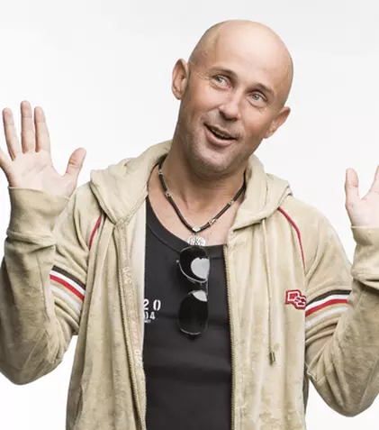 Mugur Mihăescu (“Vacanța Mare”): “Alături de Ivona, mă simt iar elev”