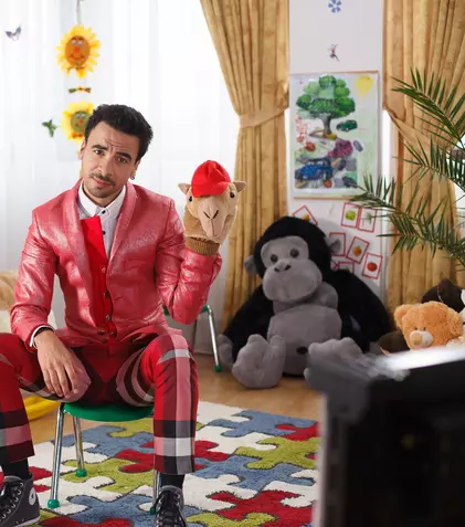 Daniel Max Dragomir a lansat videoclipul piesei "Niciodată nu e de ajuns"