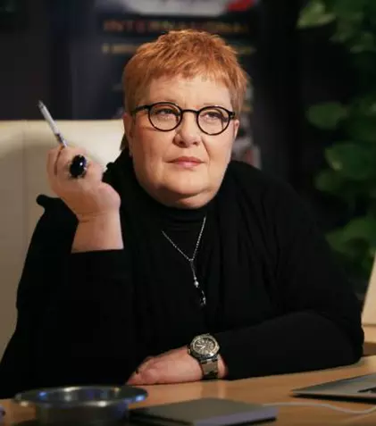 Primul iSerial din România,  “Când mama nu-i acasă”, la Happy Channel