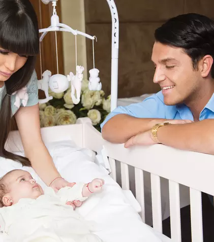 «Sofia îi recunoaşte deja vocea la televizor»