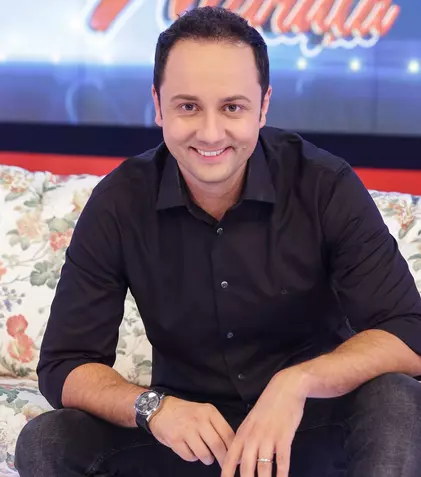 De astăzi, Măruță se întoarce la Pro TV, iar ”Vorbește lumea” își schimbă ora