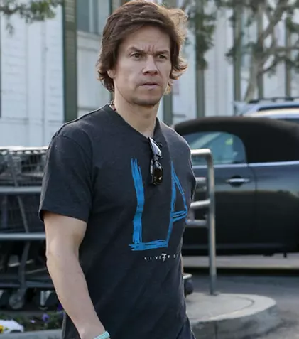 Mark Wahlberg se înfometează pentru un rol