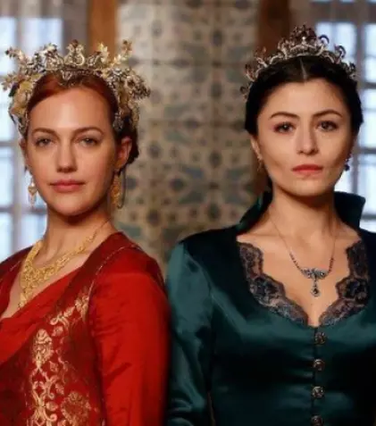 Diseară, în “Suleyman”, Sultana Şah pune la cale asasinarea lui Hurrem