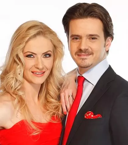 Elwira şi Mihai Petre, gazdele show-ului "Minunea dansului", la Pro TV