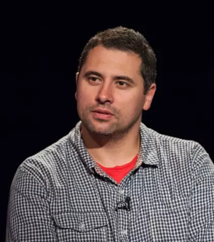  Regizorul Radu Jude, la Cannes cu scurtmetrajul „Trece și prin perete” 