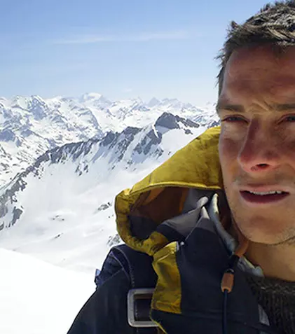 Bear Grylls se întoarce pe Everest pentru Discovery