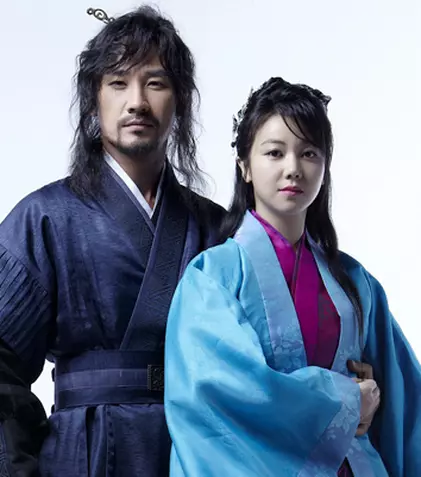 ”Prin flori și sabie”, un nou serial coreean la Național TV