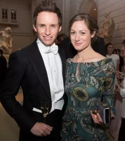 Eddie Redmayne va deveni tătic în vara care vine?