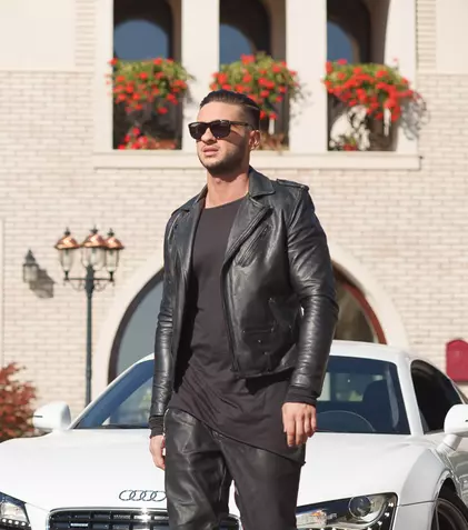 Dorian Popa lansează primul clip din cariera solo, "Pe placul tău"