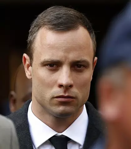 Campionul paralimpic Oscar Pistorius a plâns în prima noapte la închisoare