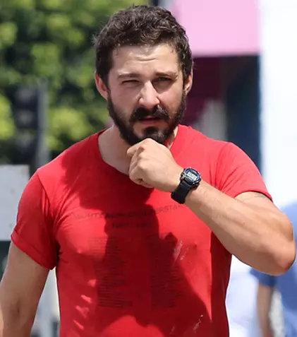 Shia LaBeouf s-a rănit la filmări
