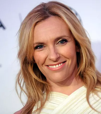 Toni Collette s-a ras în cap pentru un rol