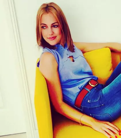 Meryem Uzerli, prima copertă de când a devenit mămică