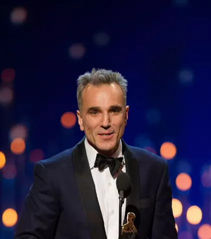 Daniel Day-Lewis a fost făcut cavaler de Prinţul William