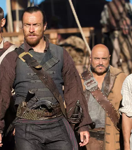 VIDEO| Paramount Channel va difuza controversatul serial “Vele negre”