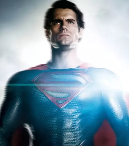 „Batman v Superman: Dawn of Justice” va rămâne în istorie, promite Cavill