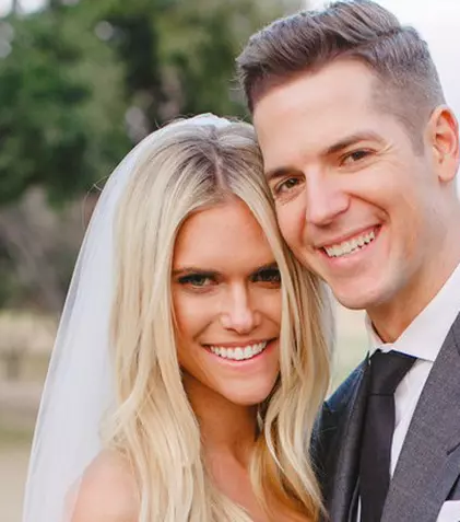 Postul E! va difuza emisiunea „Nunta familiei Kennedy: Jason și Lauren”