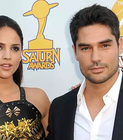 Eiza Gonzalez, din ce în ce mai îndrăgostită de D.J. Cotrona