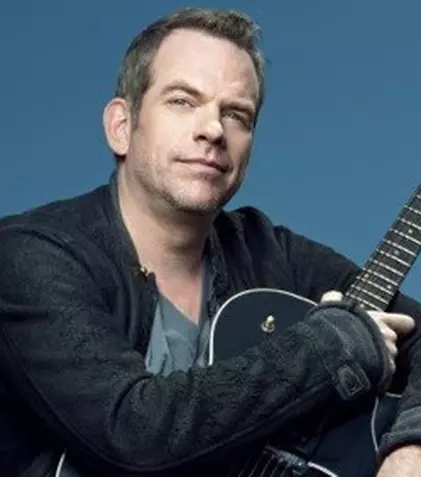 Garou, cunoscut din spectacolul "Notre Dame de Paris", concertează în premieră în România