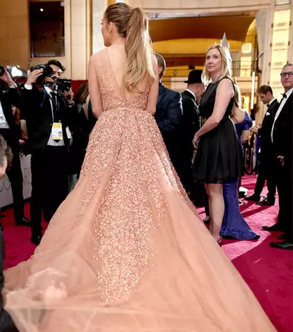 Postul E! stă cu ochii pe ţinutele de la gala premiilor Oscar 2015 | FOTO