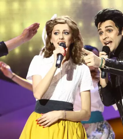 Andrei de la Alb Negru își aduce iubita la “Te cunosc de undeva!”