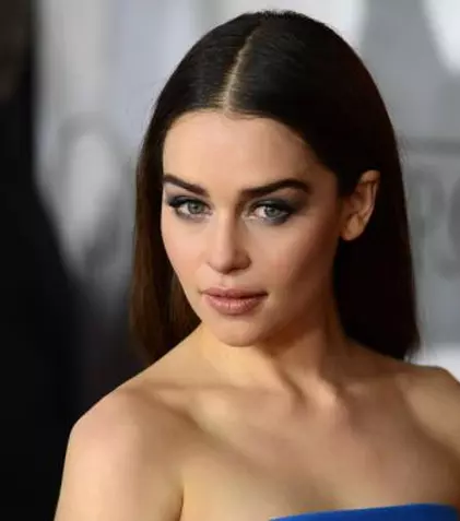Interviu EXCLUSIV: De vorbă cu Emilia Clarke din „Urzeala tronurilor”