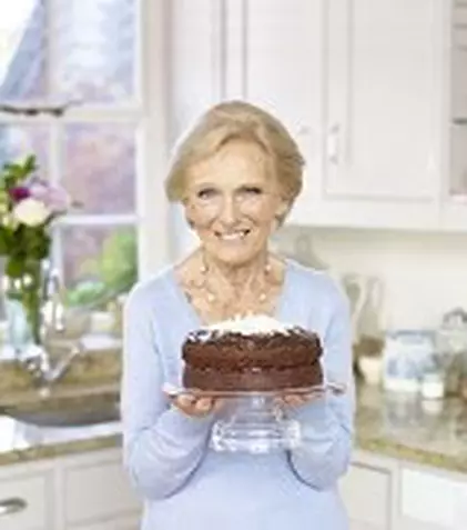 Emisiunea „Reţetele lui Mary Berry” începe pe 4 aprilie la TV Paprika