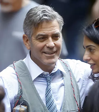 Amal i-a făcut o vizită-surpriză lui George Clooney pe platourile de la „Money Monster”
