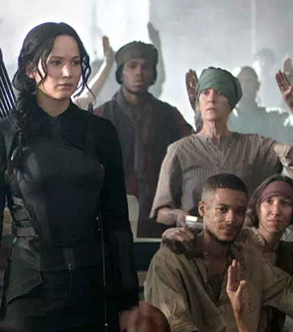 După prima fotografie, a apărut și trailer-ul: „Jocurile foamei 4”